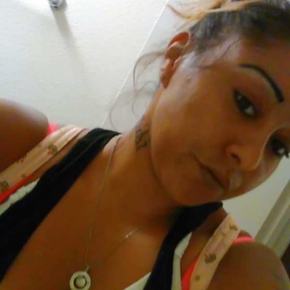 Meet your Posher, Hipda